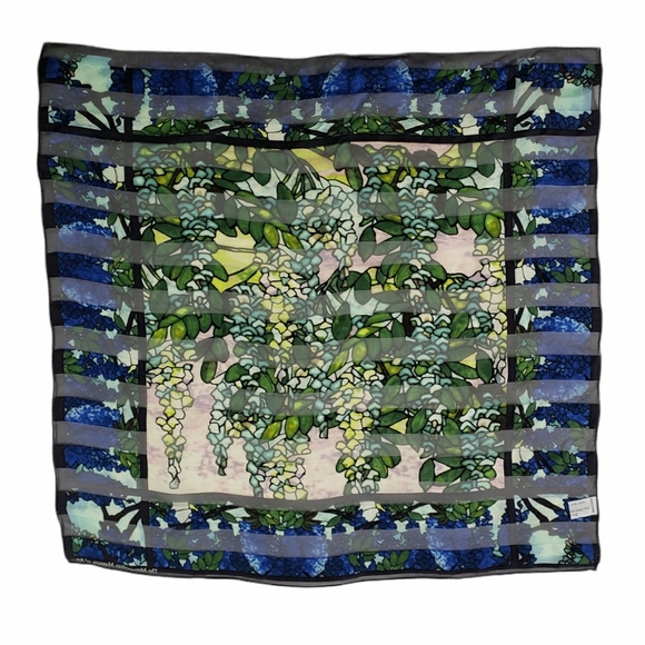 MET Louis C Tiffany Oyster Bay Print Silk Scarf - Picture 5 of 8